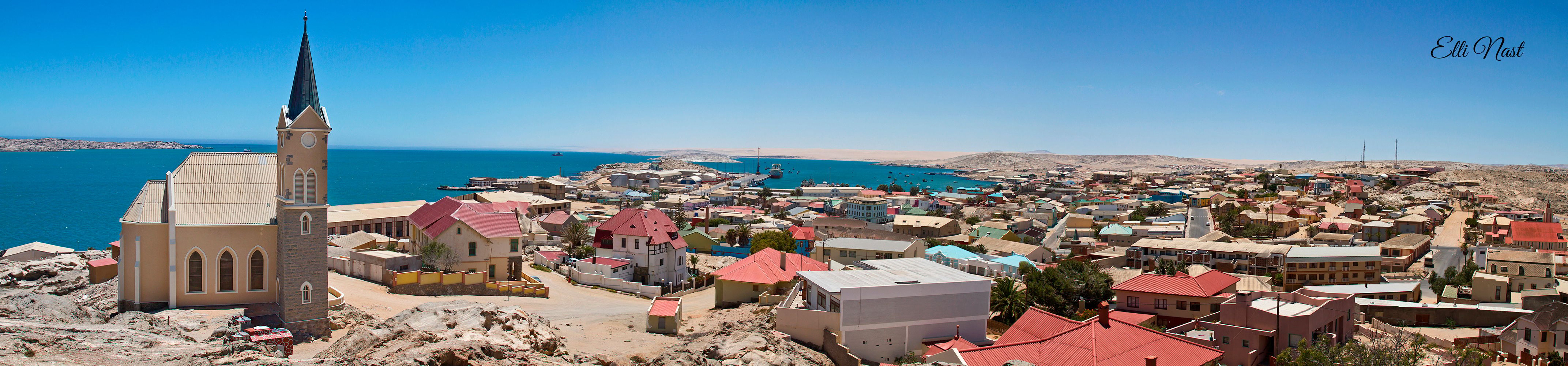 Berg an der Felsenkirche, Namibia