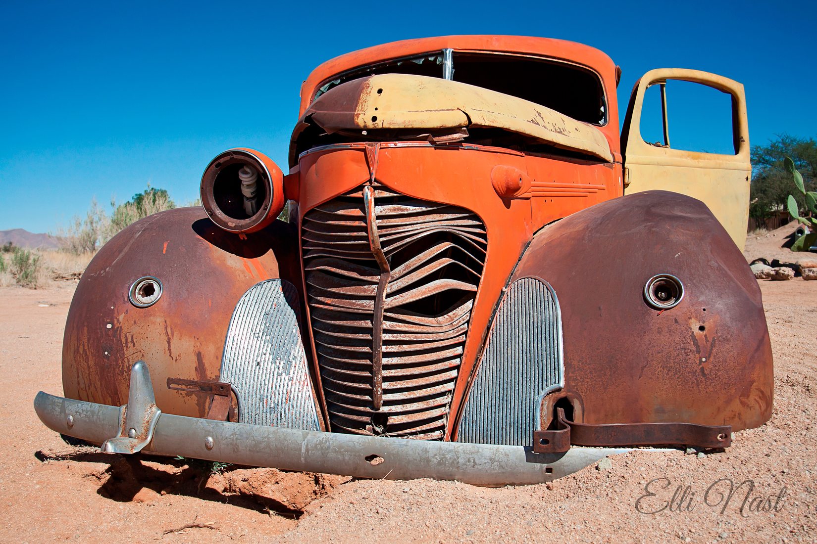 Classic car wrecks, Solitaire, Namibia