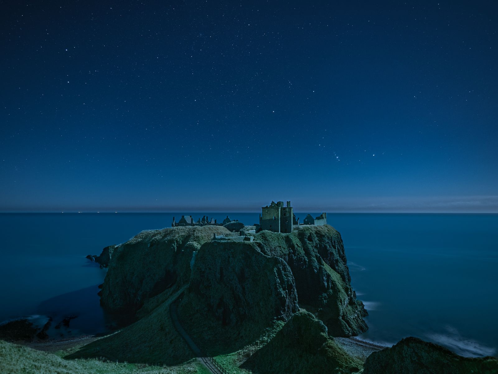 Overview of Dunnottar Castle, United Kingdom