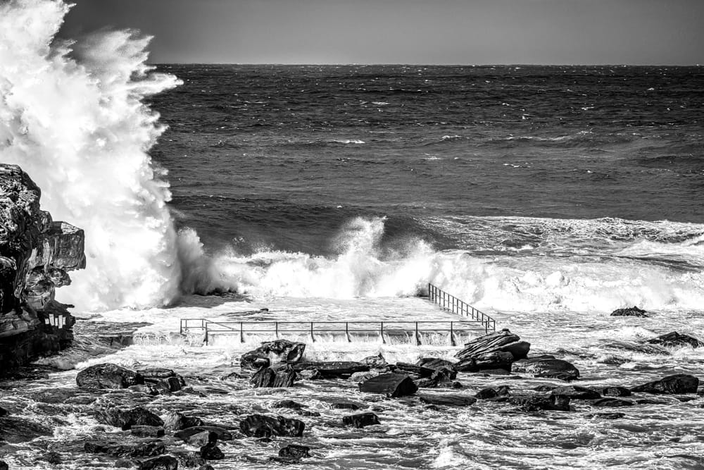 North Curl Curl Ocean pool big wave, New South Wales, Australia