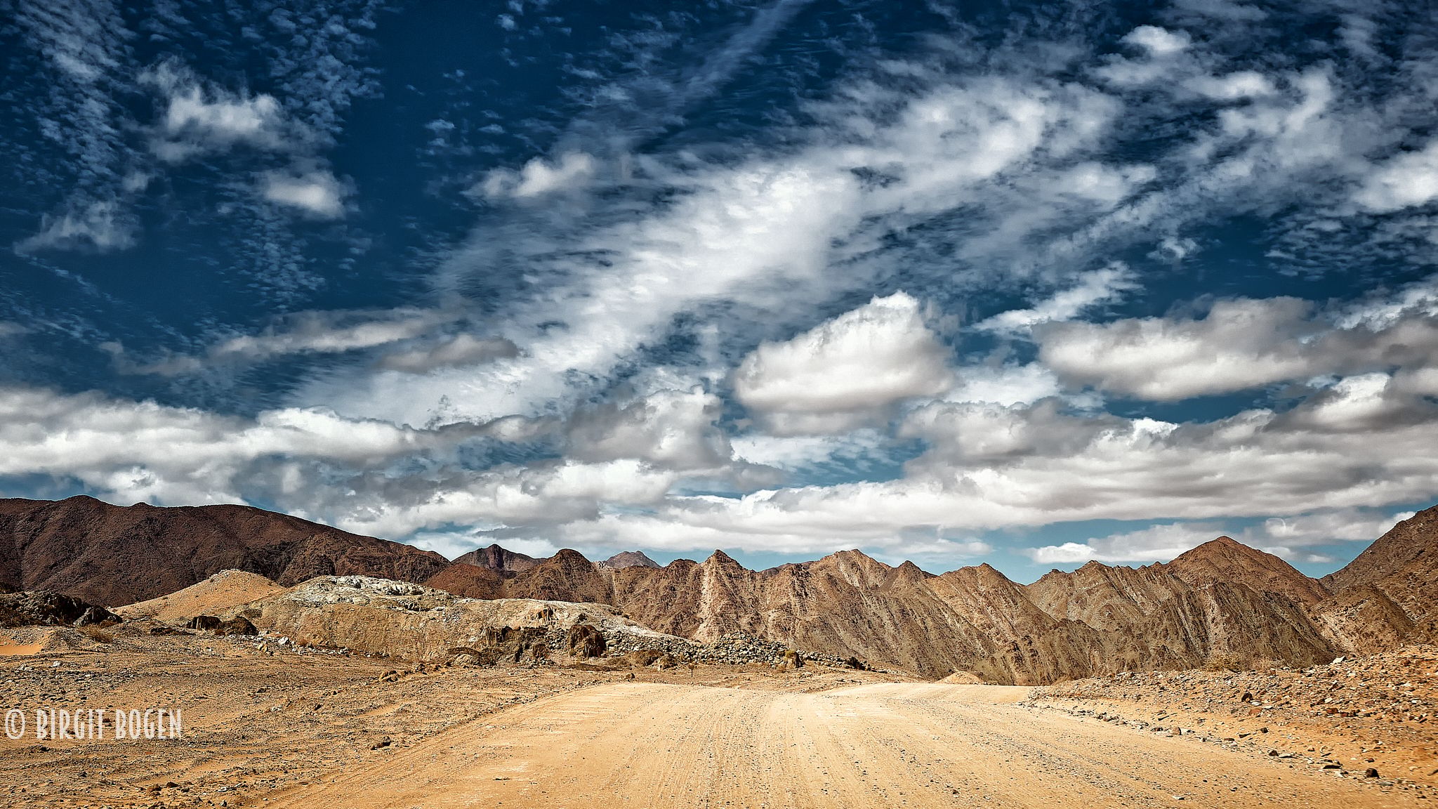 Road through Ai /Ais-Richtersveld Transfrontier Park, Namibia
