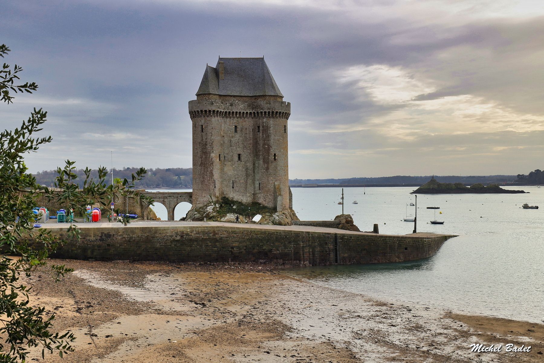 Saint-Servan, Lifeboat shelter side, France