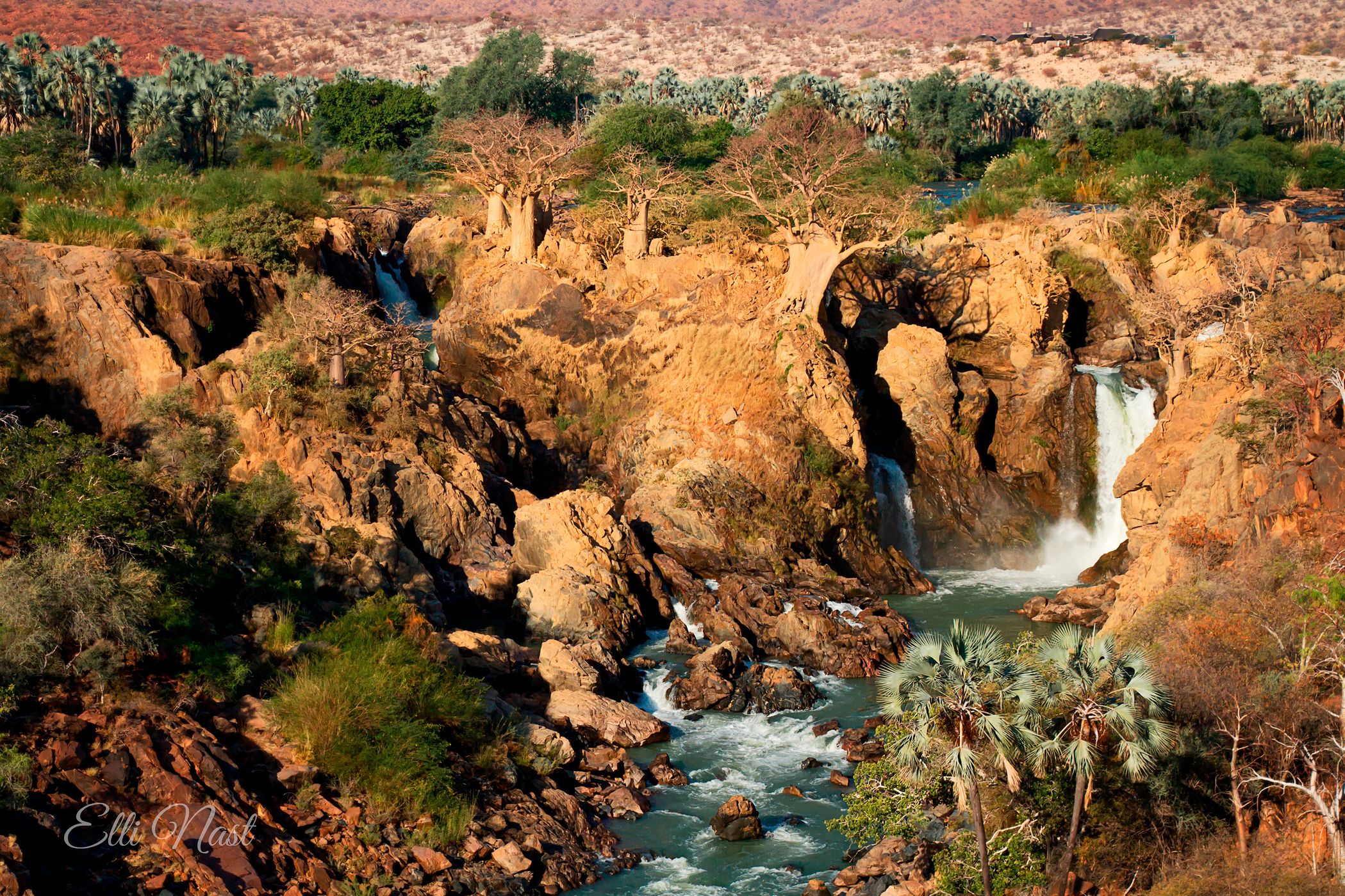 Sundowner Spot Epupa falls, Namibia