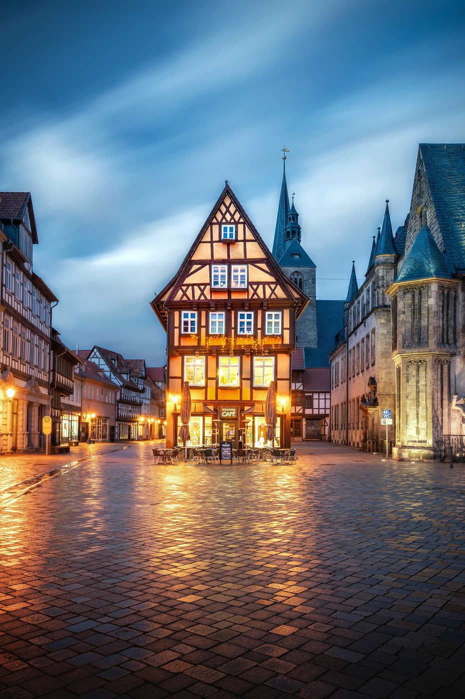 Boulevard Cafe, Germany