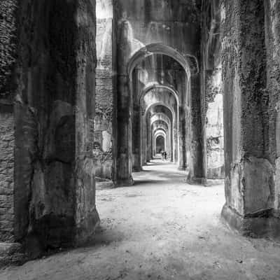 Piscina Mirabilis, Italy