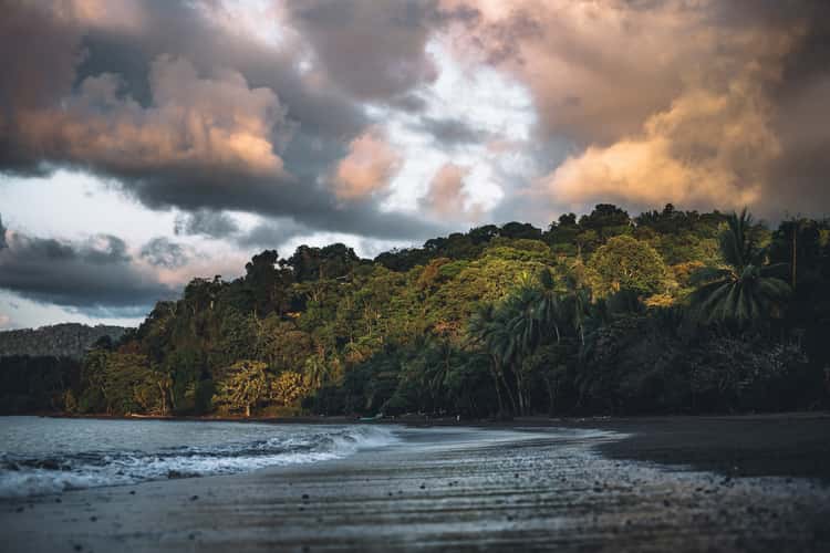 Playa Colorada, Drake Bay