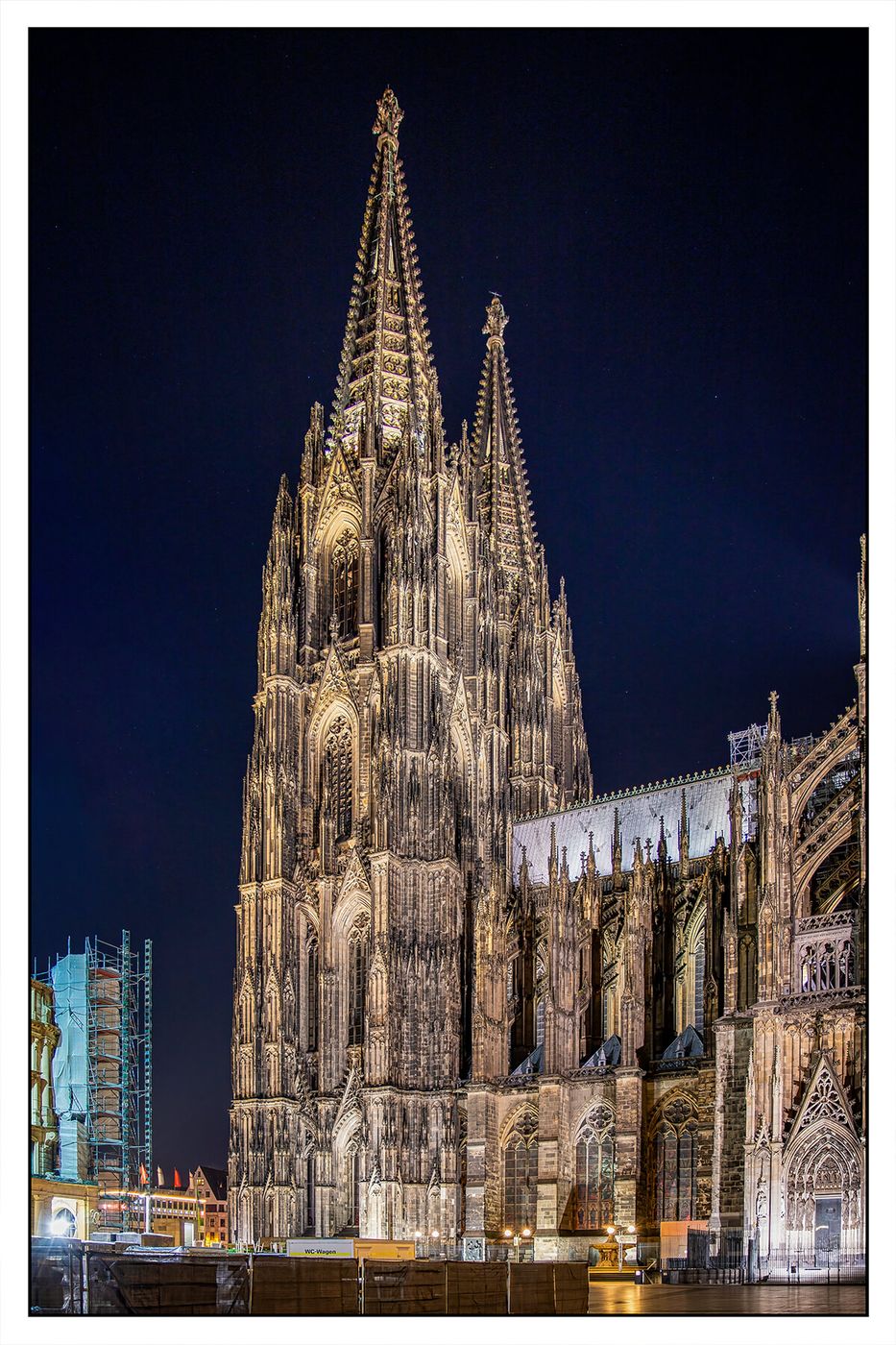 Roncalliplatz toward Cologne Cathedral, Germany