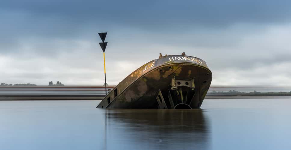 'Uwe' (ship wreck)