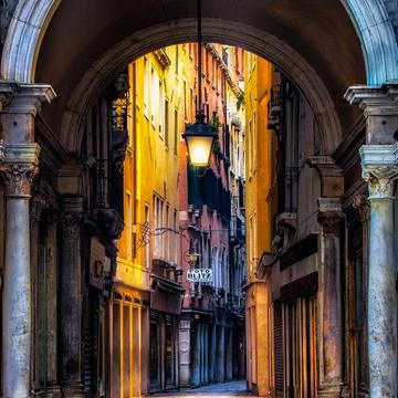 Venice, Piazza San Marco, Calli Merceria Orologio, Italy