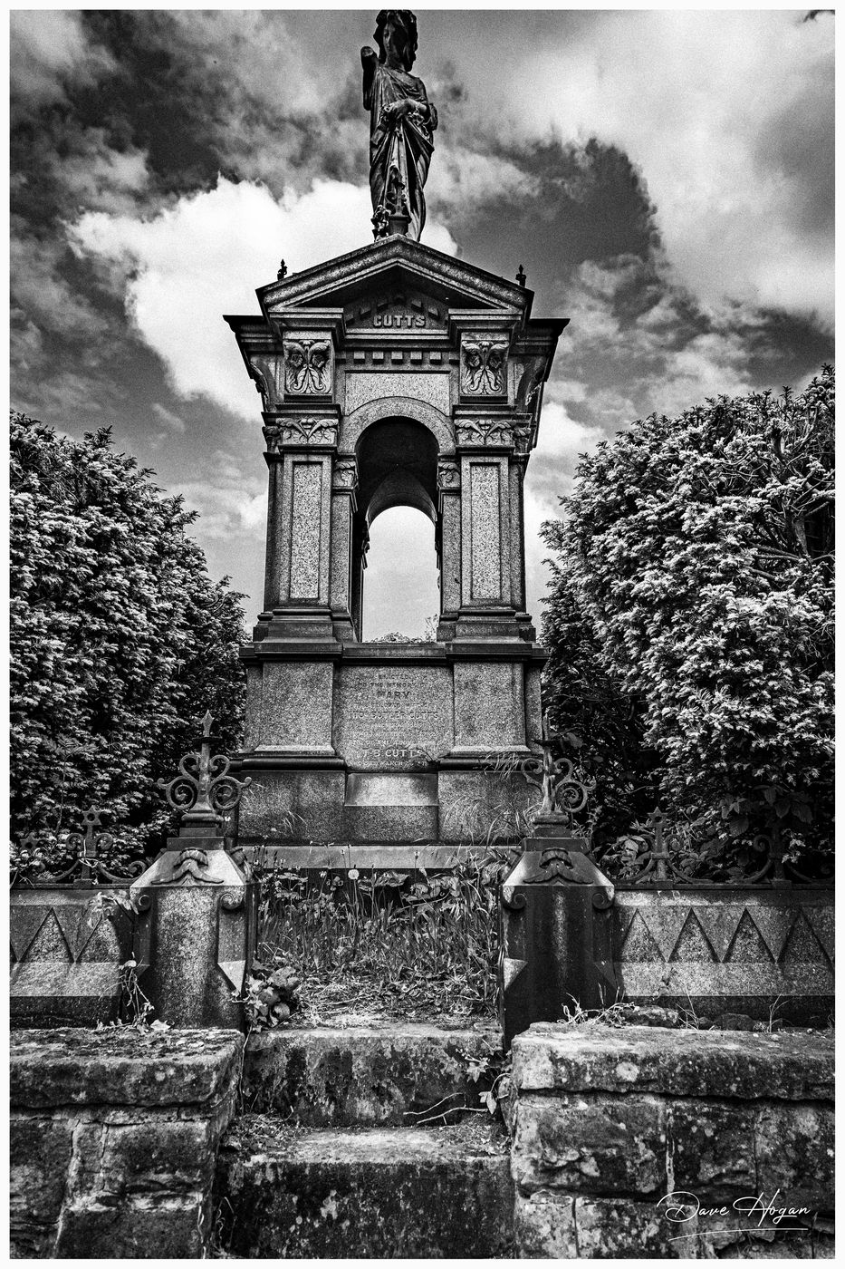 Church (rock) Cemetery, United Kingdom