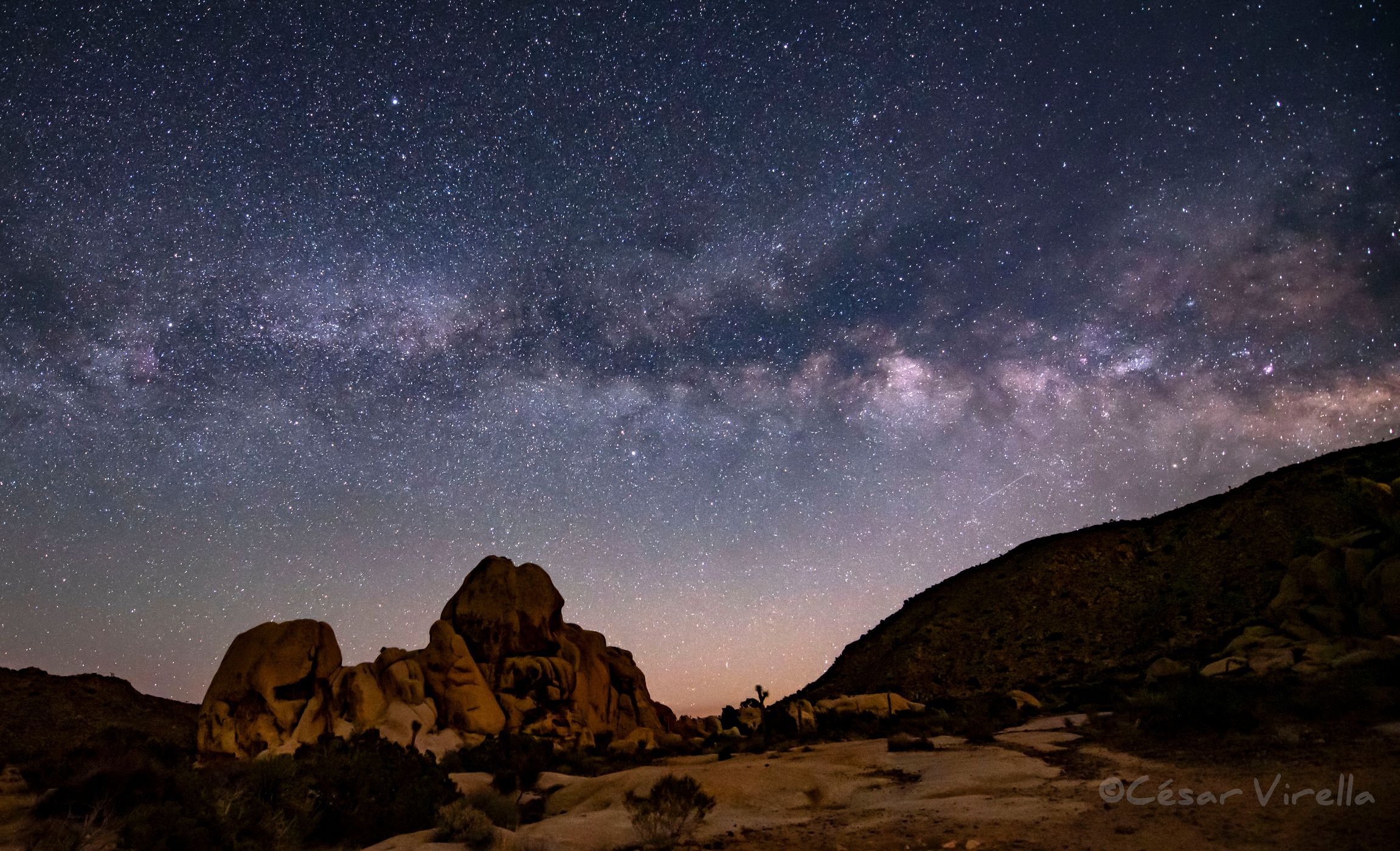 Ryan Mountain Trail Joshua Tree National Park, USA