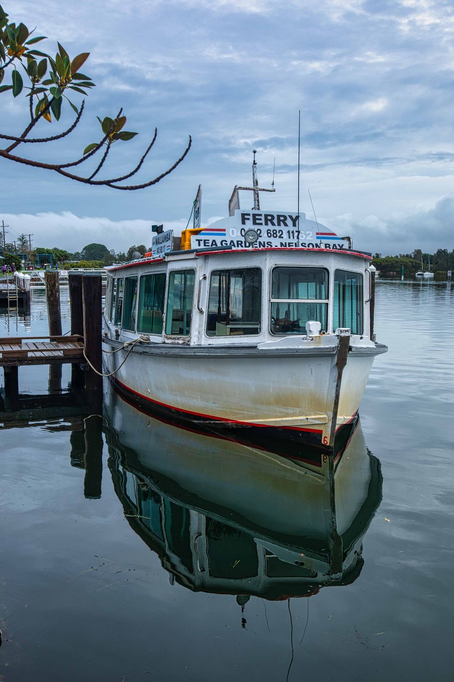 Shoal beach, tea gardens river, Nelson bay,, Australia