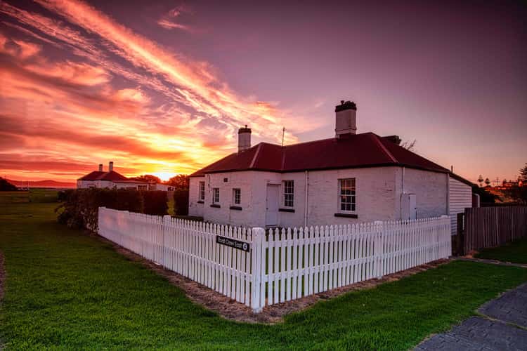 Accommodation, Low Head Pilot Station, Low Head, Tasmania