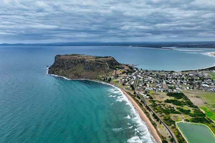 From the West, The Nut Stanley, Tasmania