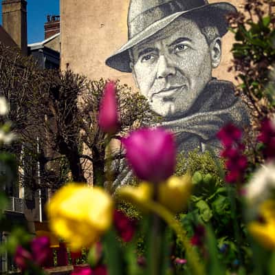 Graffiti Jean Moulin, France