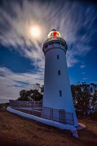 Moon set Table Cape Lighthouse, Tasmania