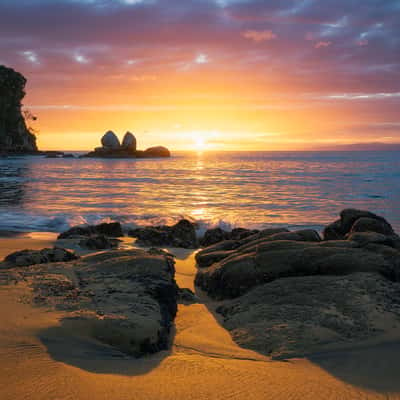 Split Apple Rock, New Zealand