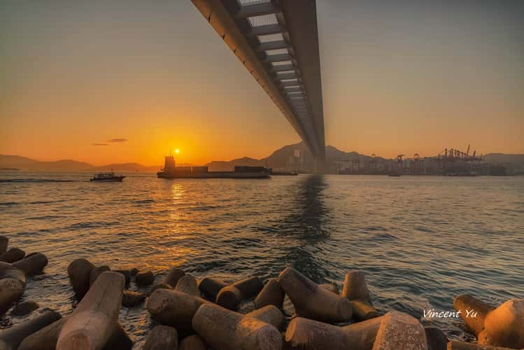 Sunset at Stonecutters Bridge