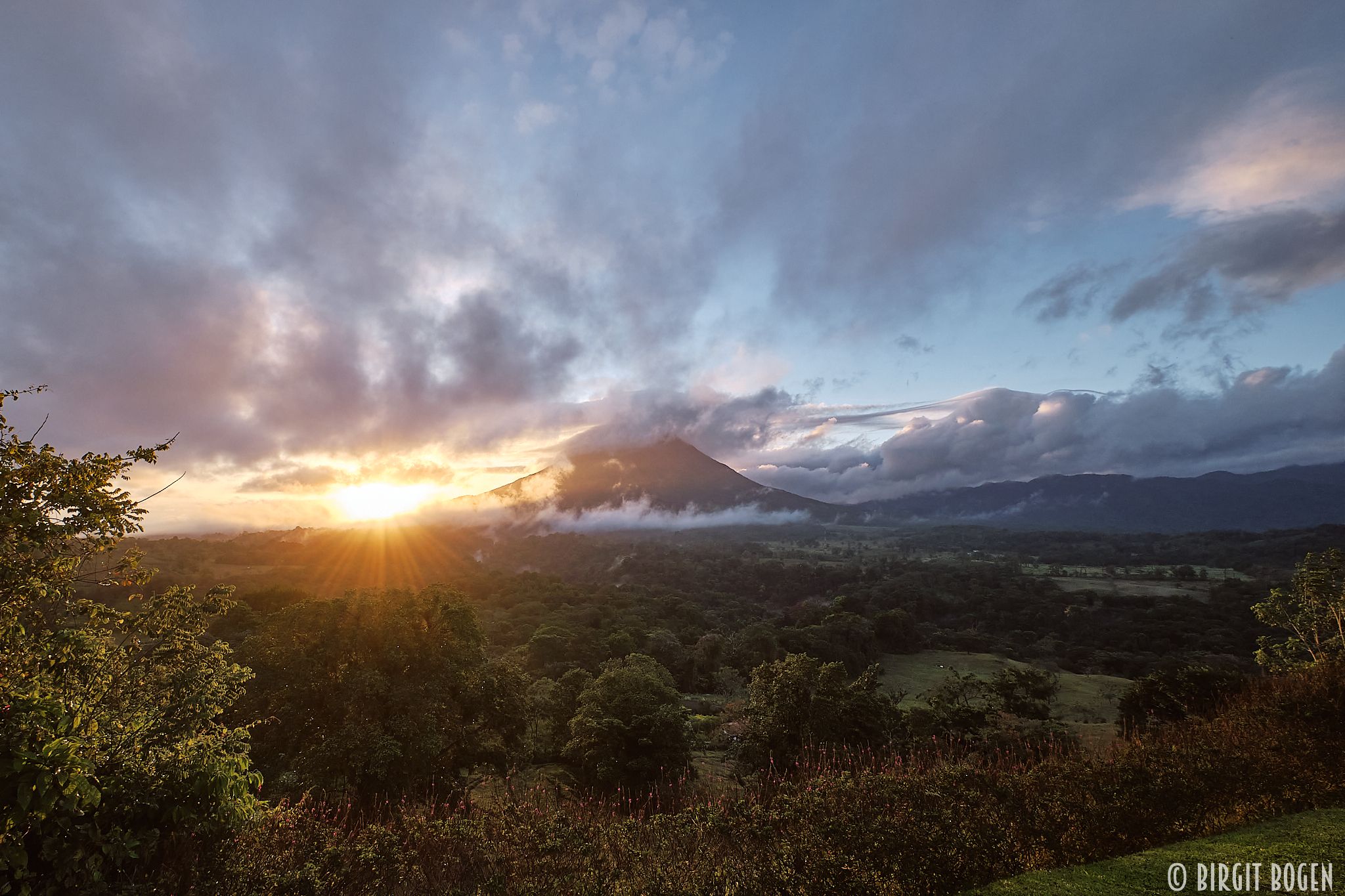 View towards Vulcano Arenal, La Fortuna, Costa Rica