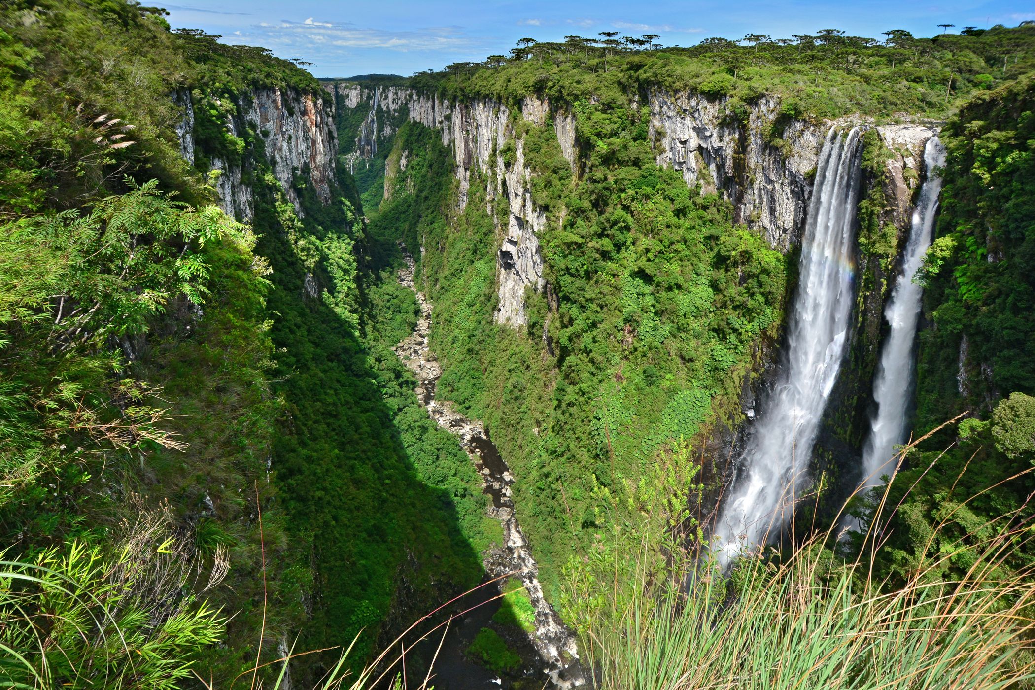 Itaimbezinho/ Trilha do Vértice, Brazil