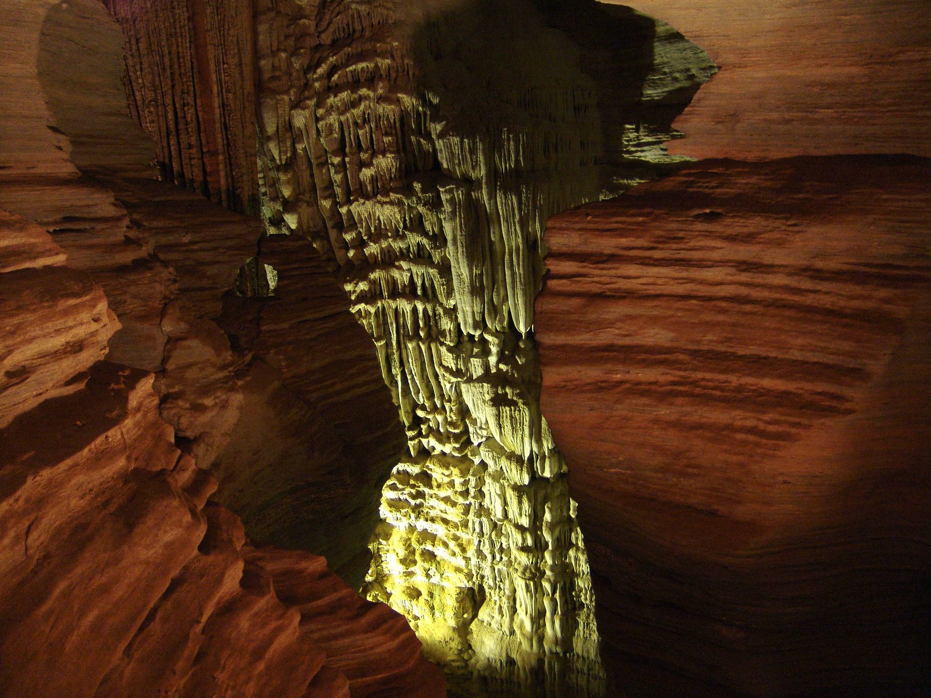 Lapinha Cave, Brazil