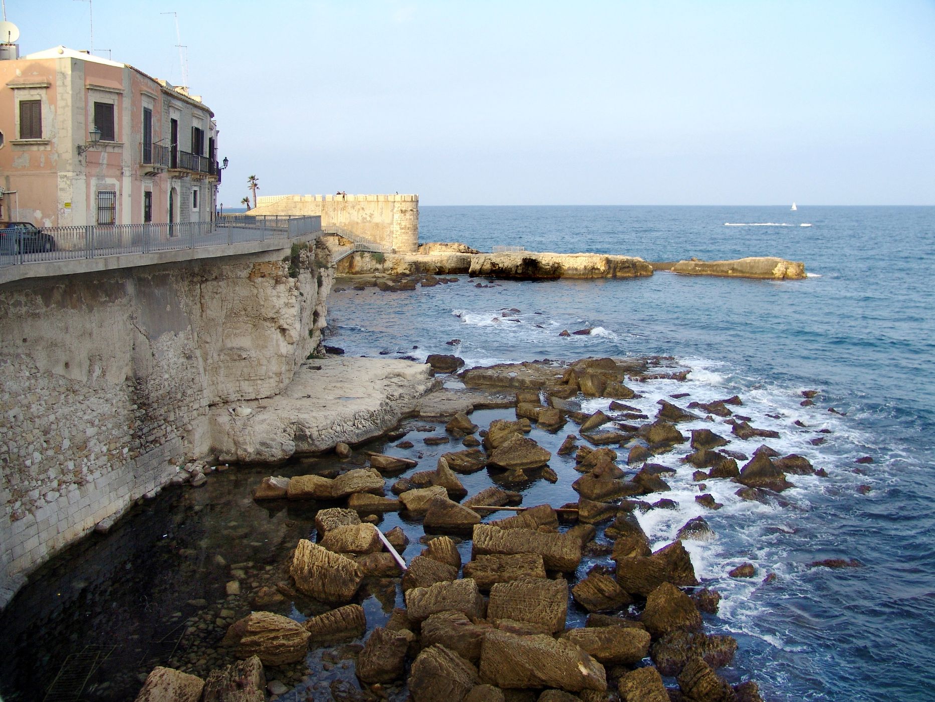 Largo della Gancia, Italy