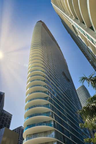 Miami, Résidence Aston Martin
