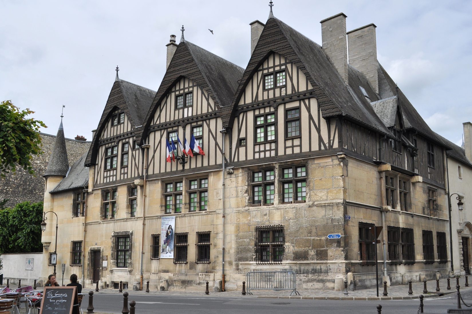 Musée-Hôtel Le Vergeur, France