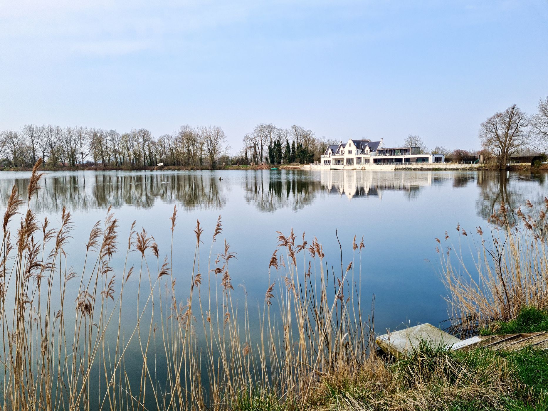Pondhouse (Vijverhuis); Zillebeke pond, Belgium
