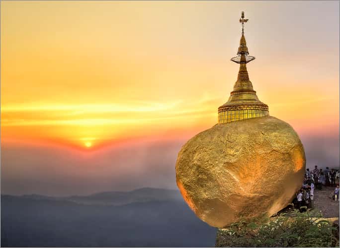 Sonnenuntergang am Goldenen Felsen
