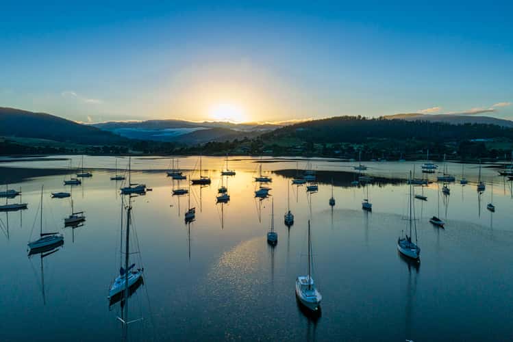 Sunrise boats, Cygnet, Tasmania