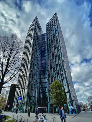 Tanzende Türme / Tango Türme (Dancing Towers)