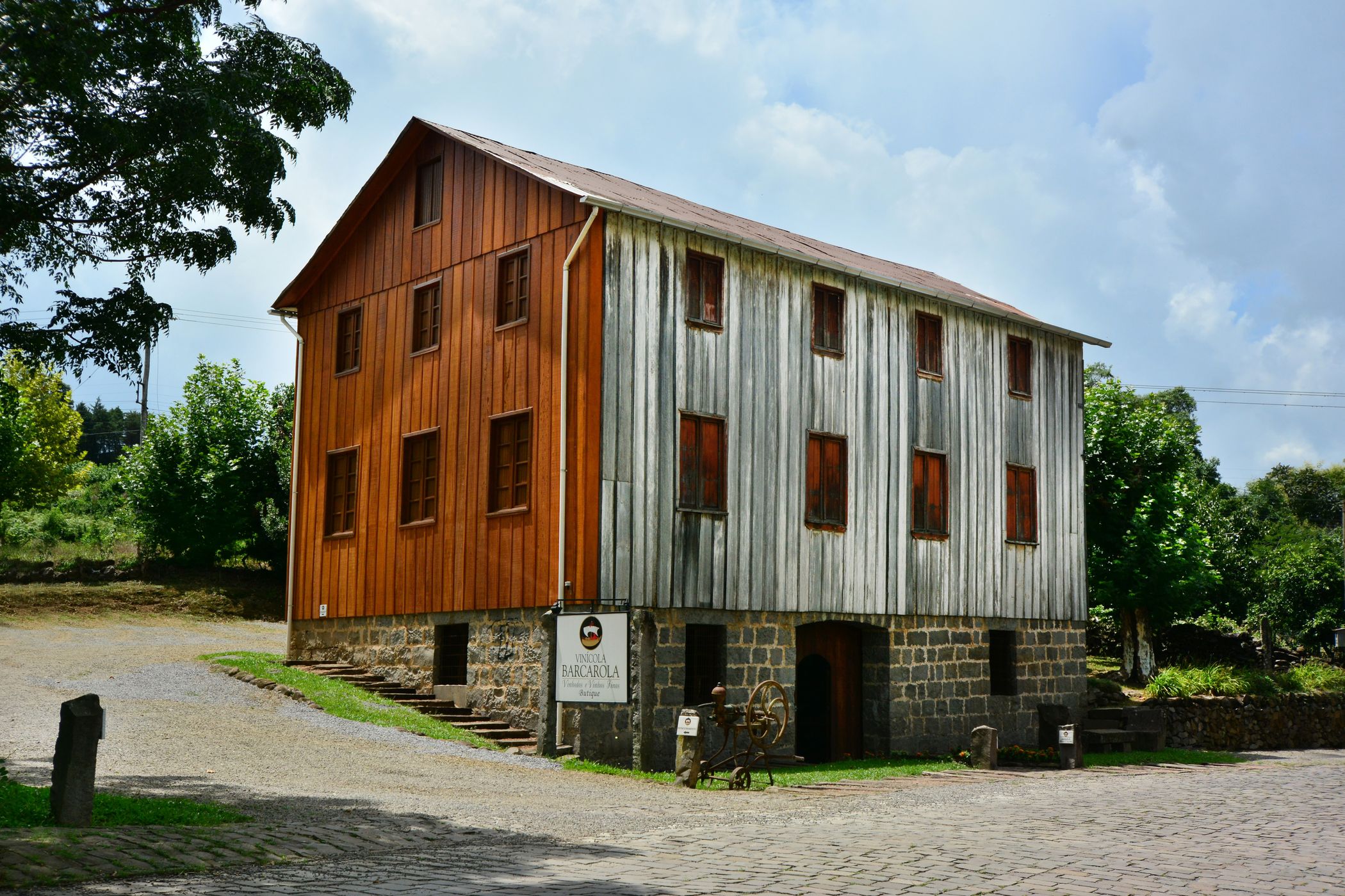 Vinícol Barcarola Boutique, Brazil