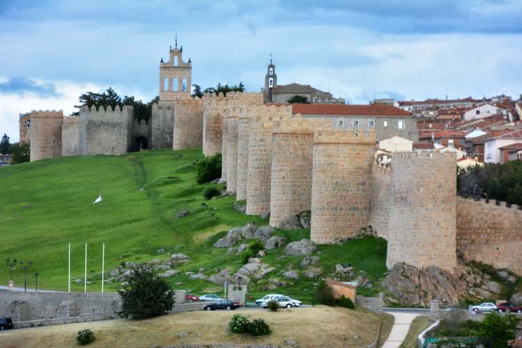 Avila from cuatro postes