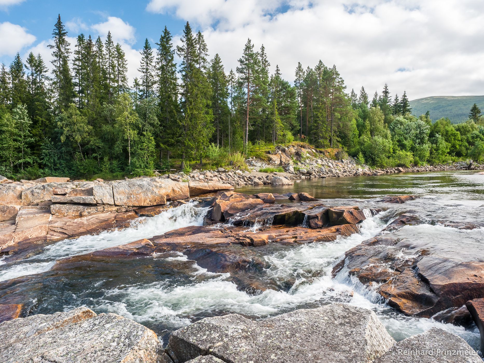 Eafossen (Hyttfossen) Waterfall, Norway