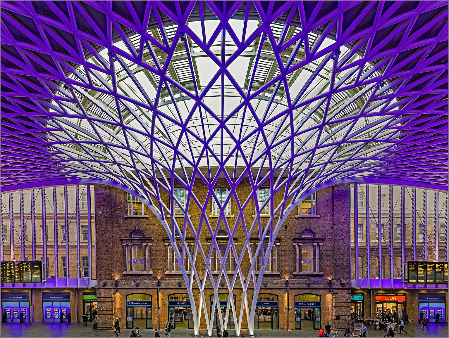 Entrance Hall at King's Cross Main Line Station, London, United Kingdom
