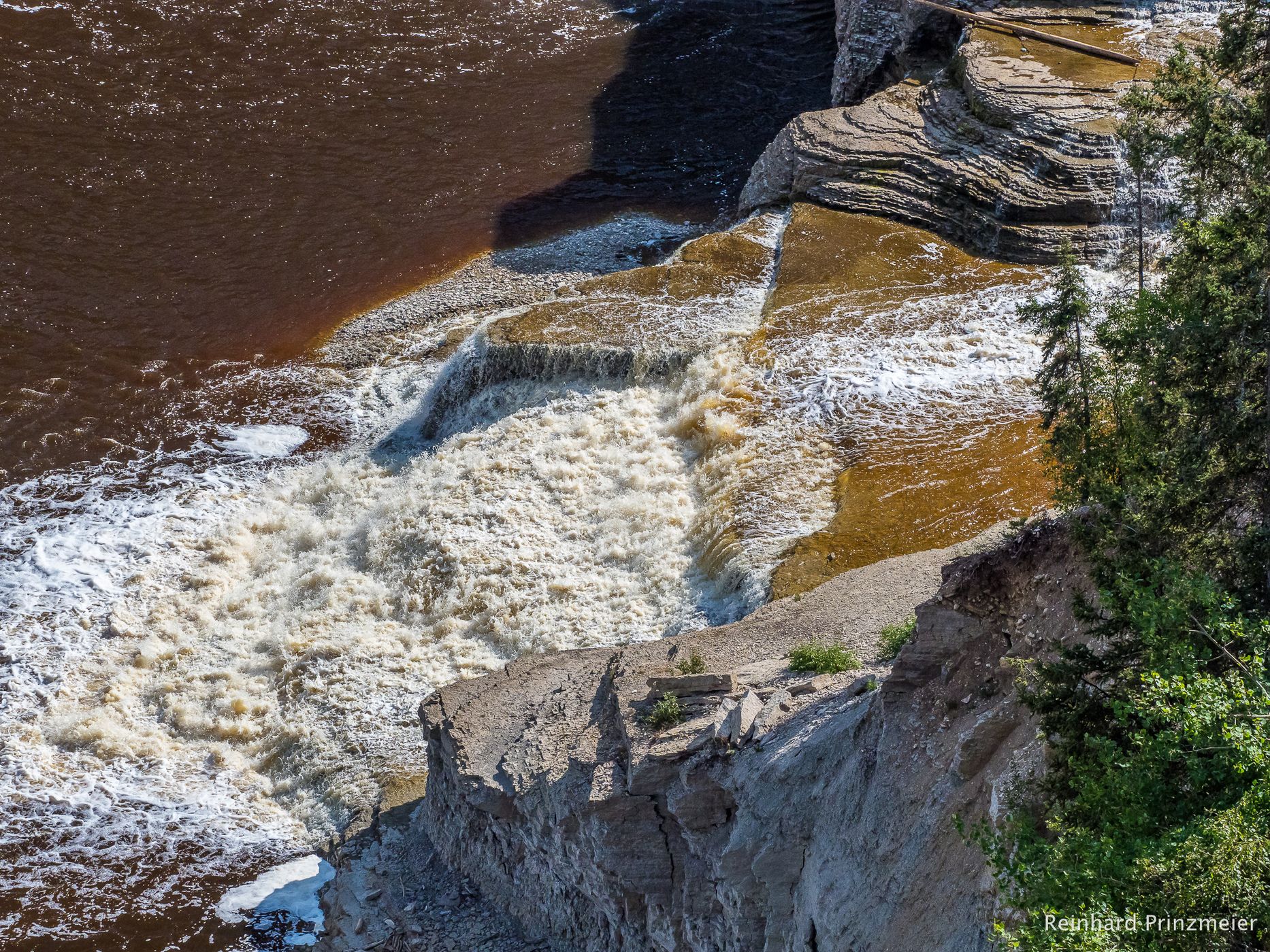 Louise Falls, Canada