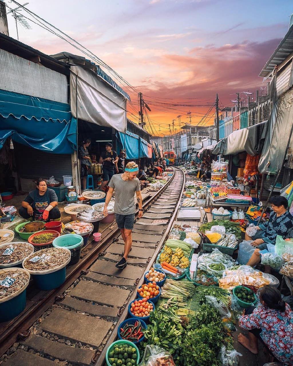 Mae Klong Railway Market, Thailand