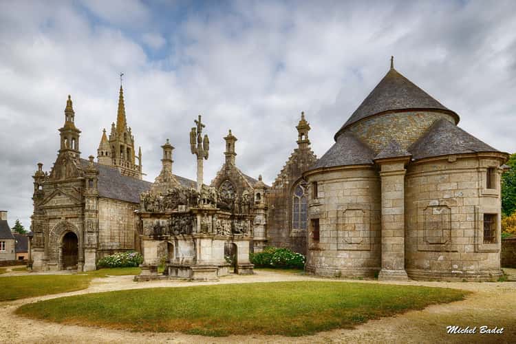 Parish close of Guimiliau