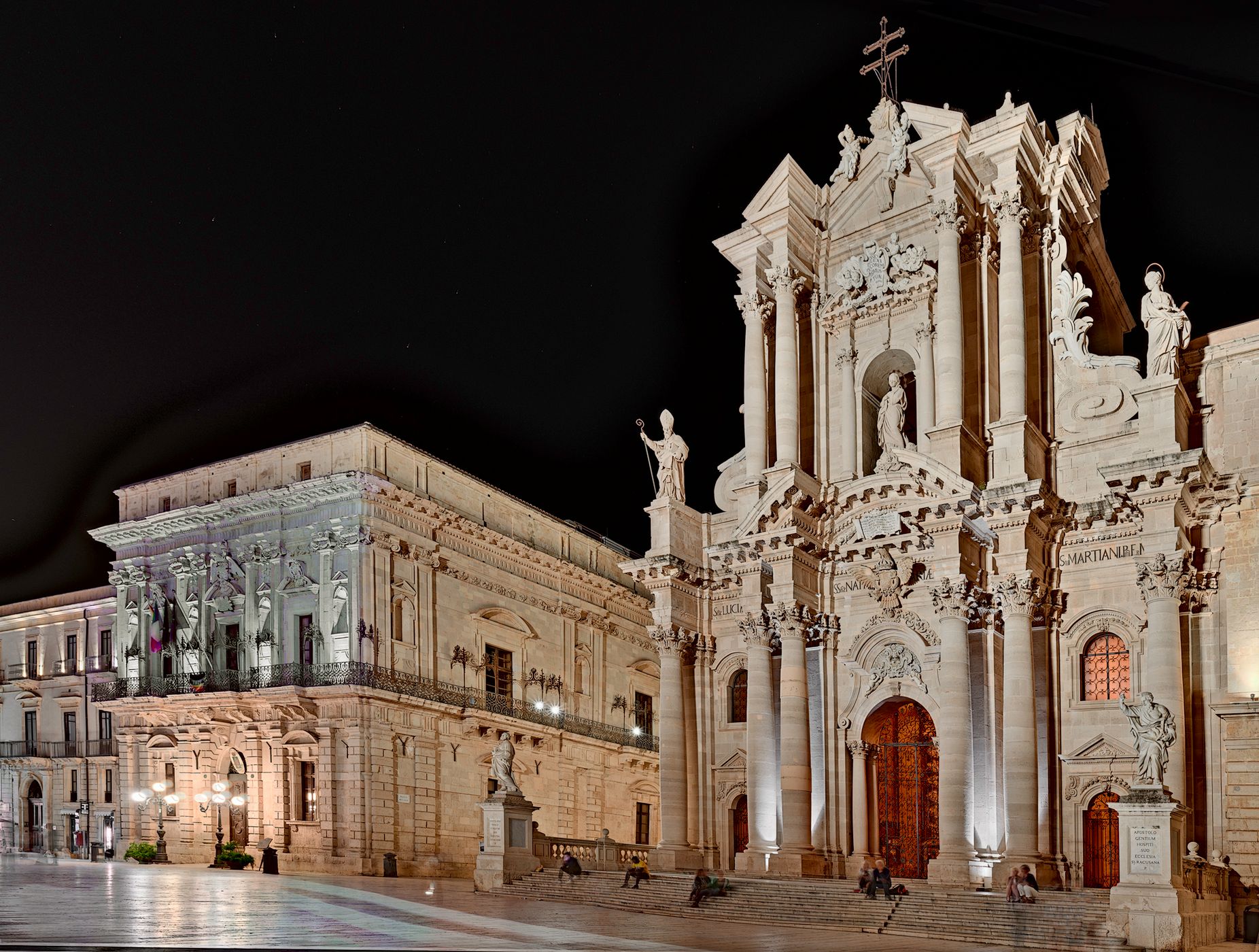 Piazza Duomo Syracus, Italy