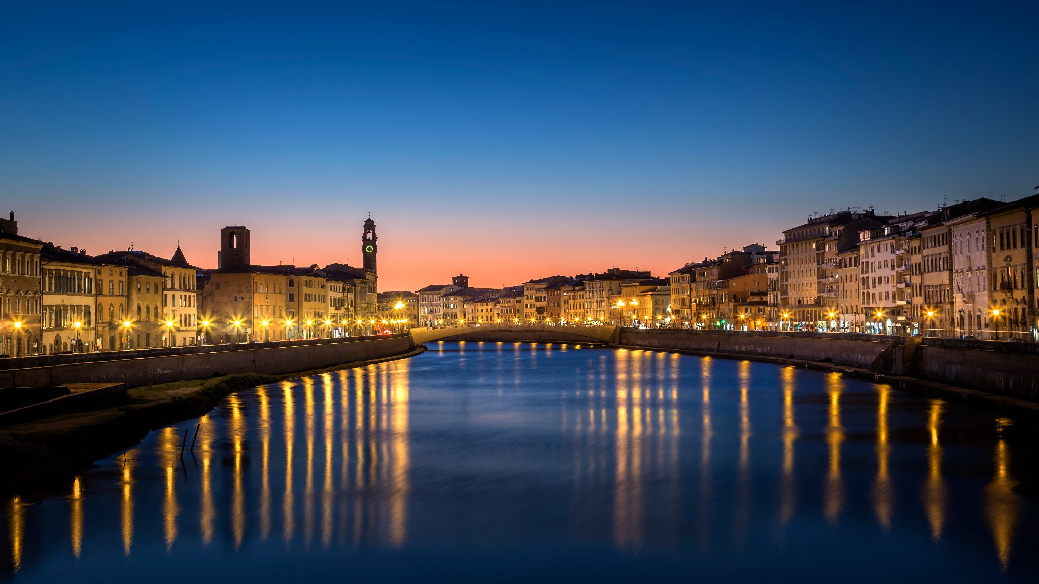 Pisa, Lungarno, Ponte di Mezzo, Italy