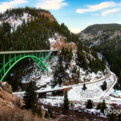 Red Cliff Bridge, Colorado, USA