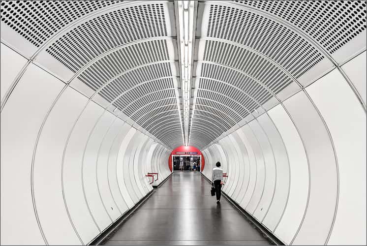 Südtiroler Platz - Subway Station