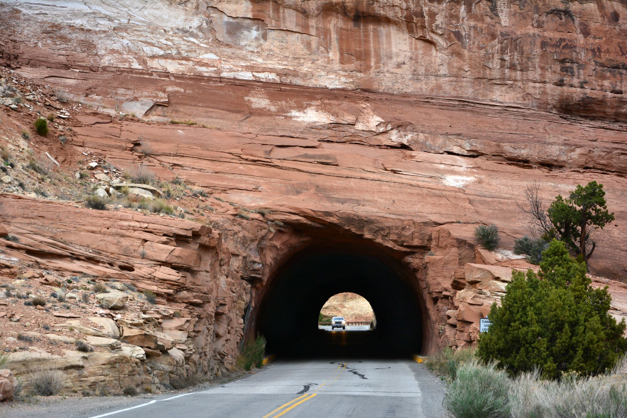 Tunnel - Monument Road, USA