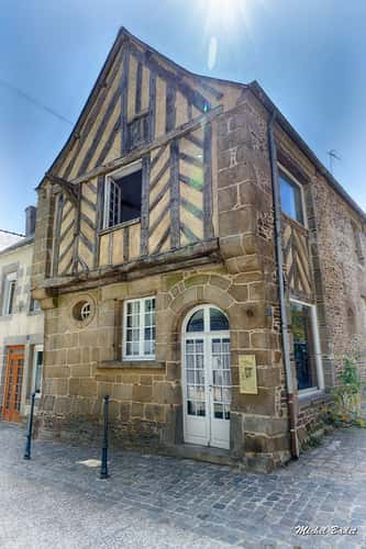 Bazouges la Pérouse
