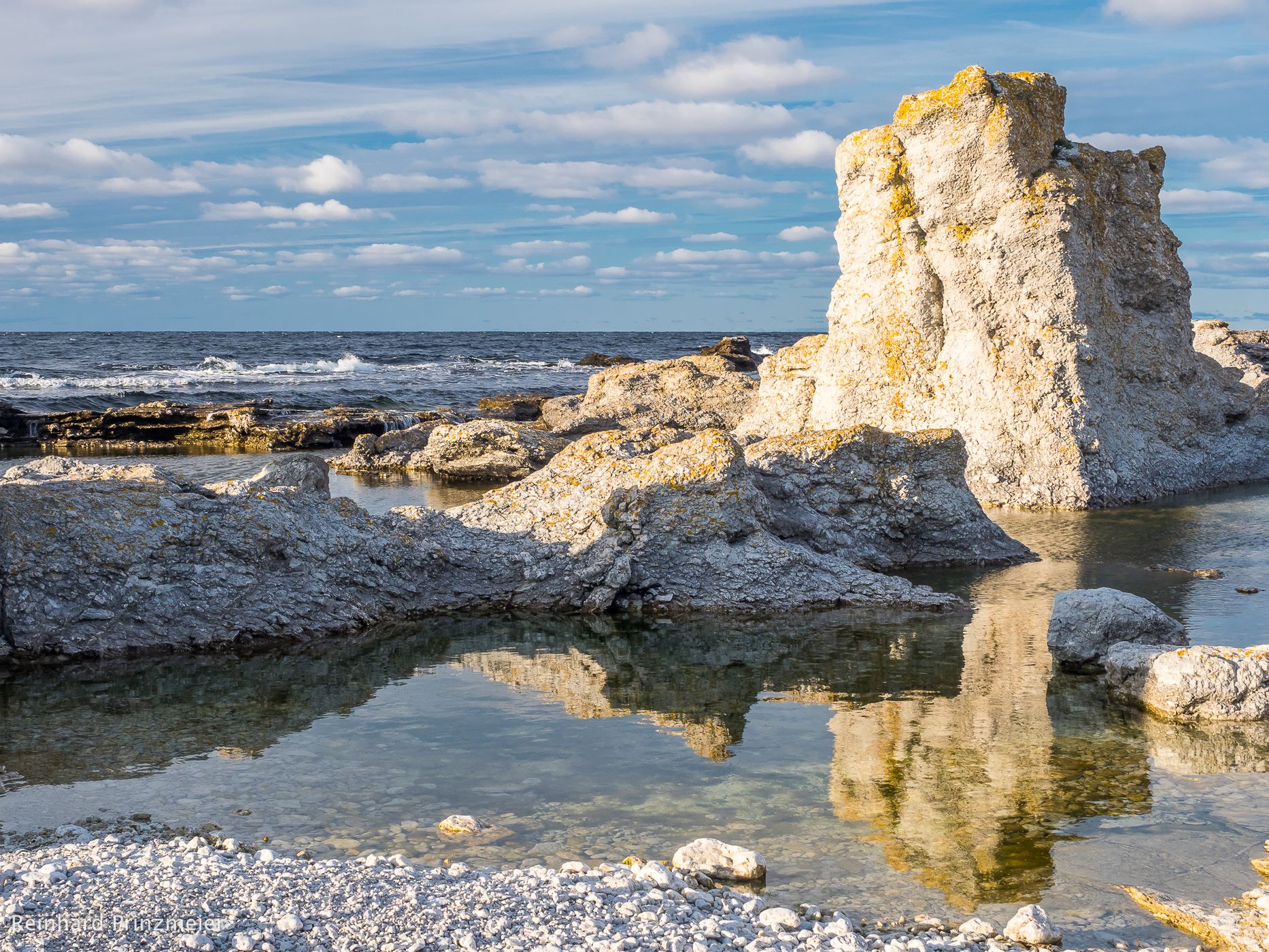 Digerhuvud Sea Stack Field, Sweden