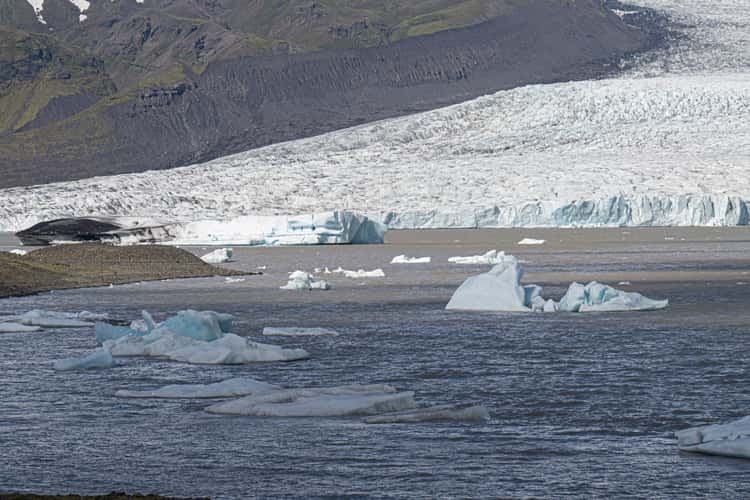 Fjallsarlon Glacier Lagoon