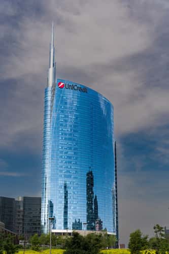 Gae Aulenti Square