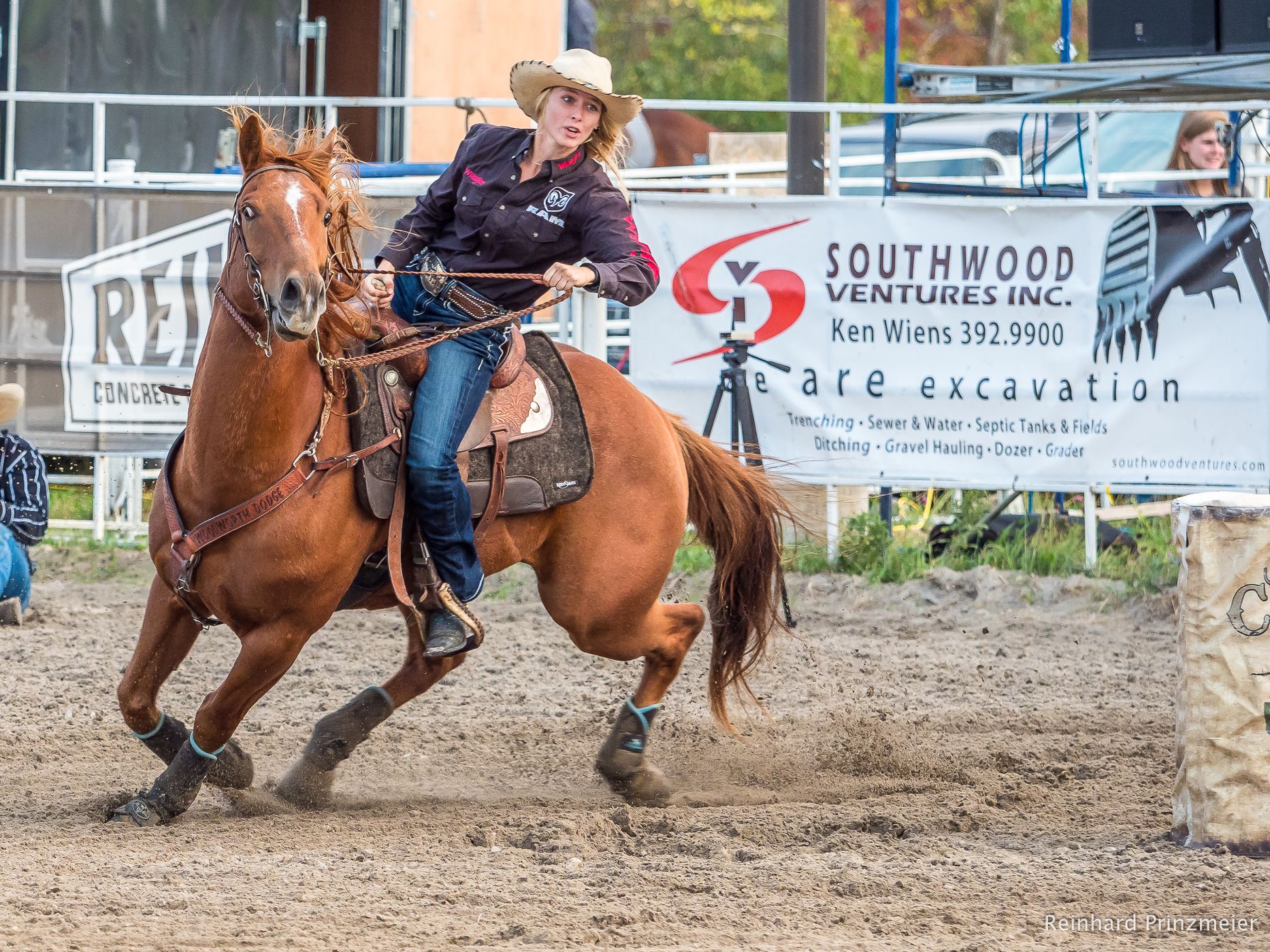 Grunthal Rodeo, Canada