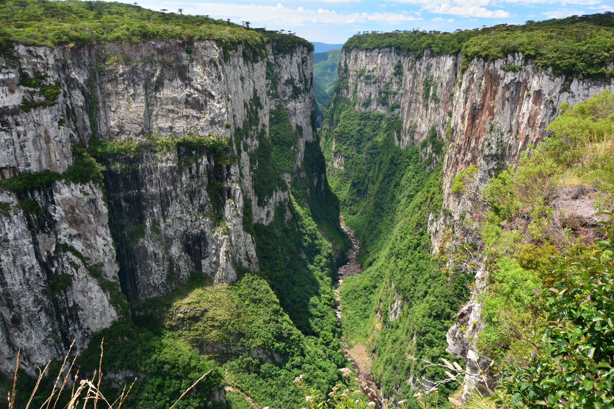 Itaimbezinho, Brazil